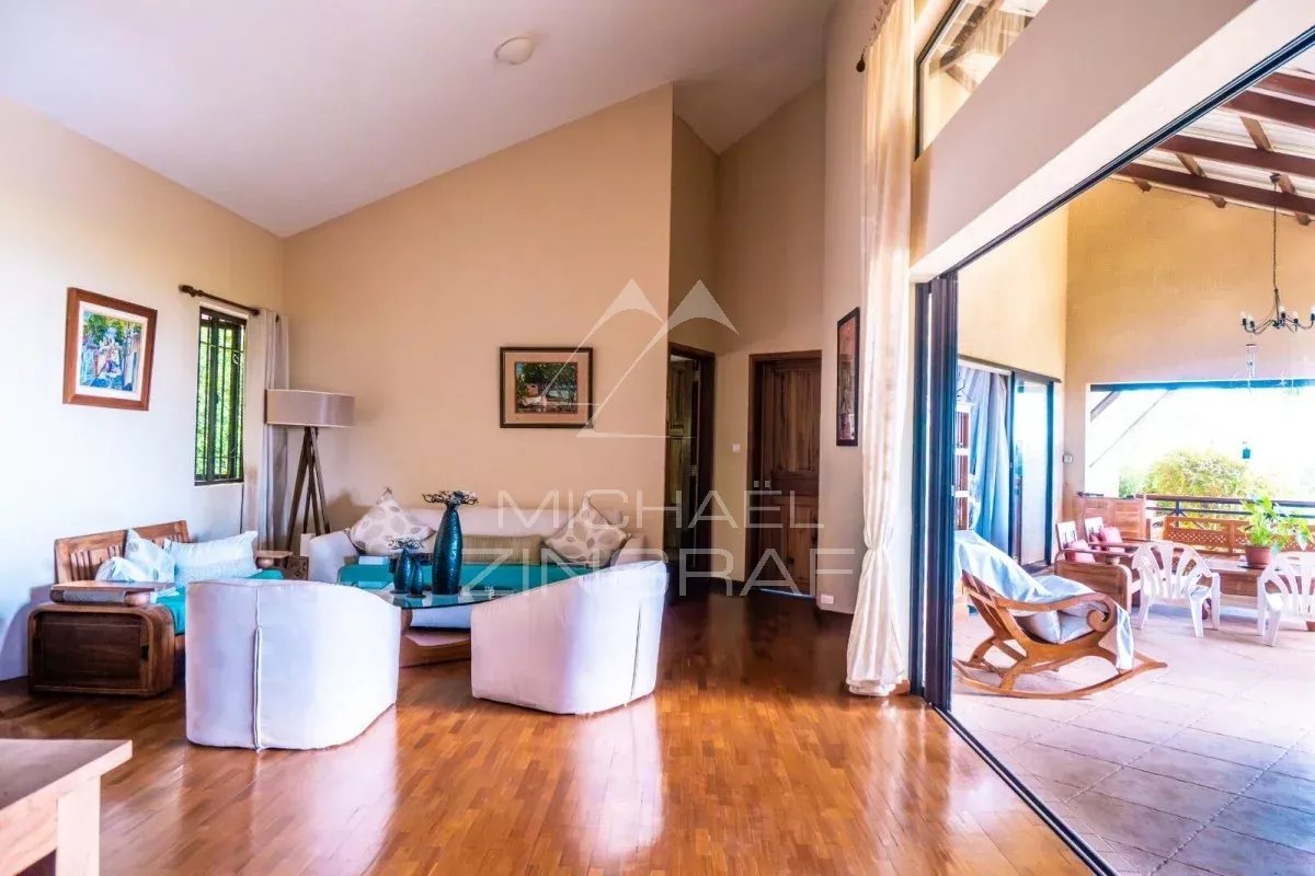 Exceptional Villa with Panoramic Views in a Prestigious Residential Estate