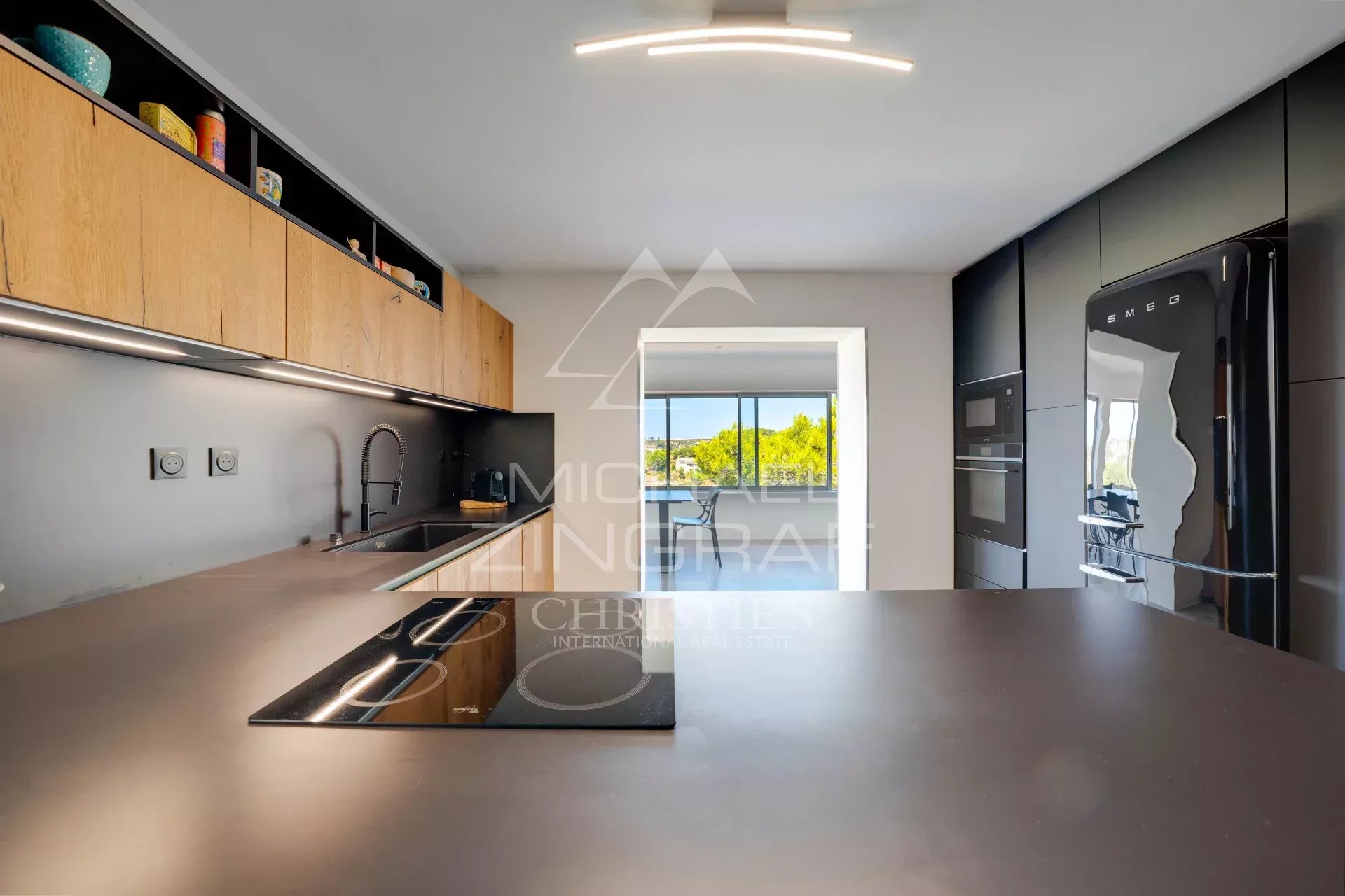 ENSUÈS-LA-REDONNE - MAISON AVEC VUE MER