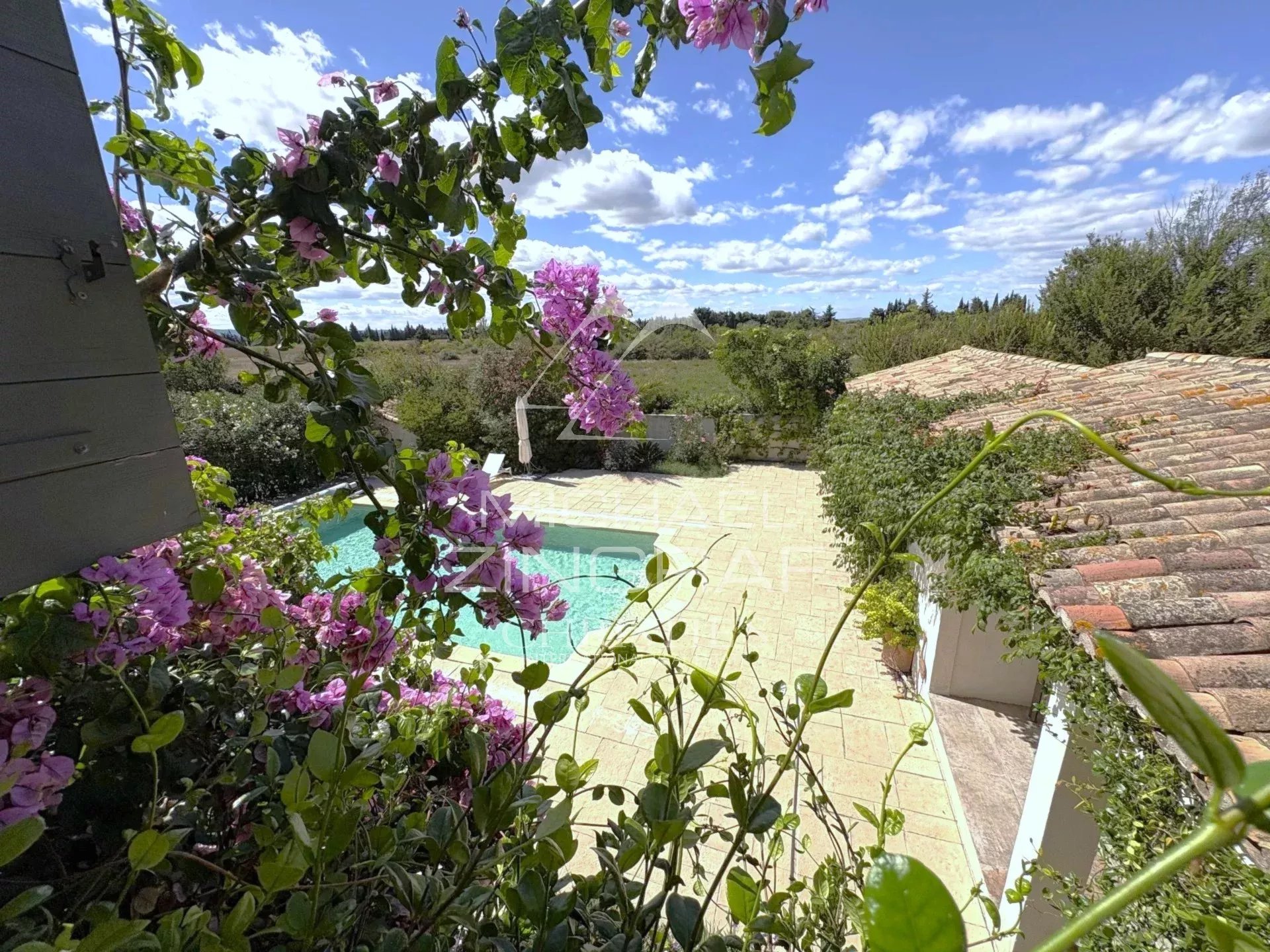 Schönes Haus mit Panoramablick auf die Alpillen