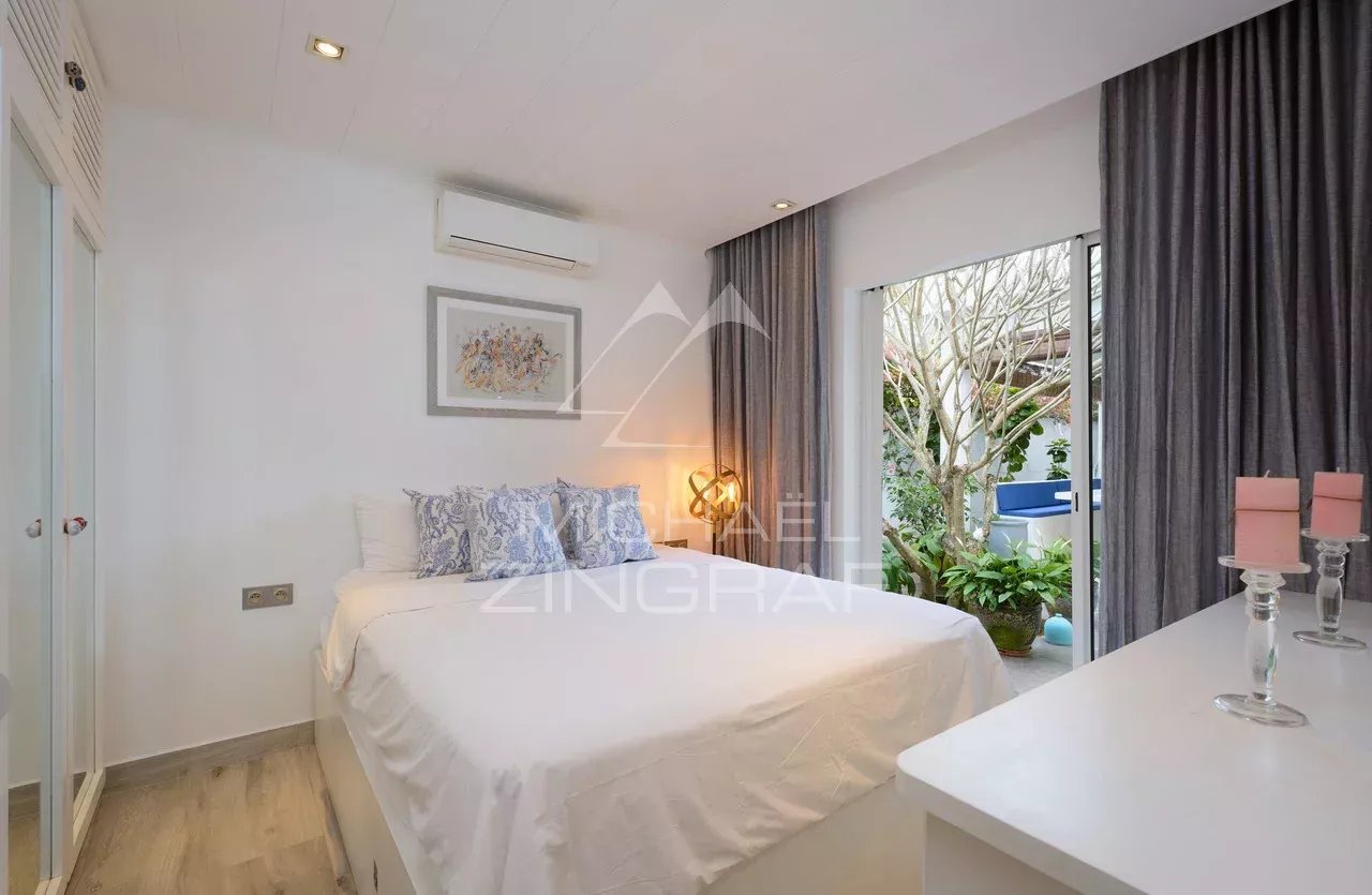 Zeitgenössische Villa in Grand Baie