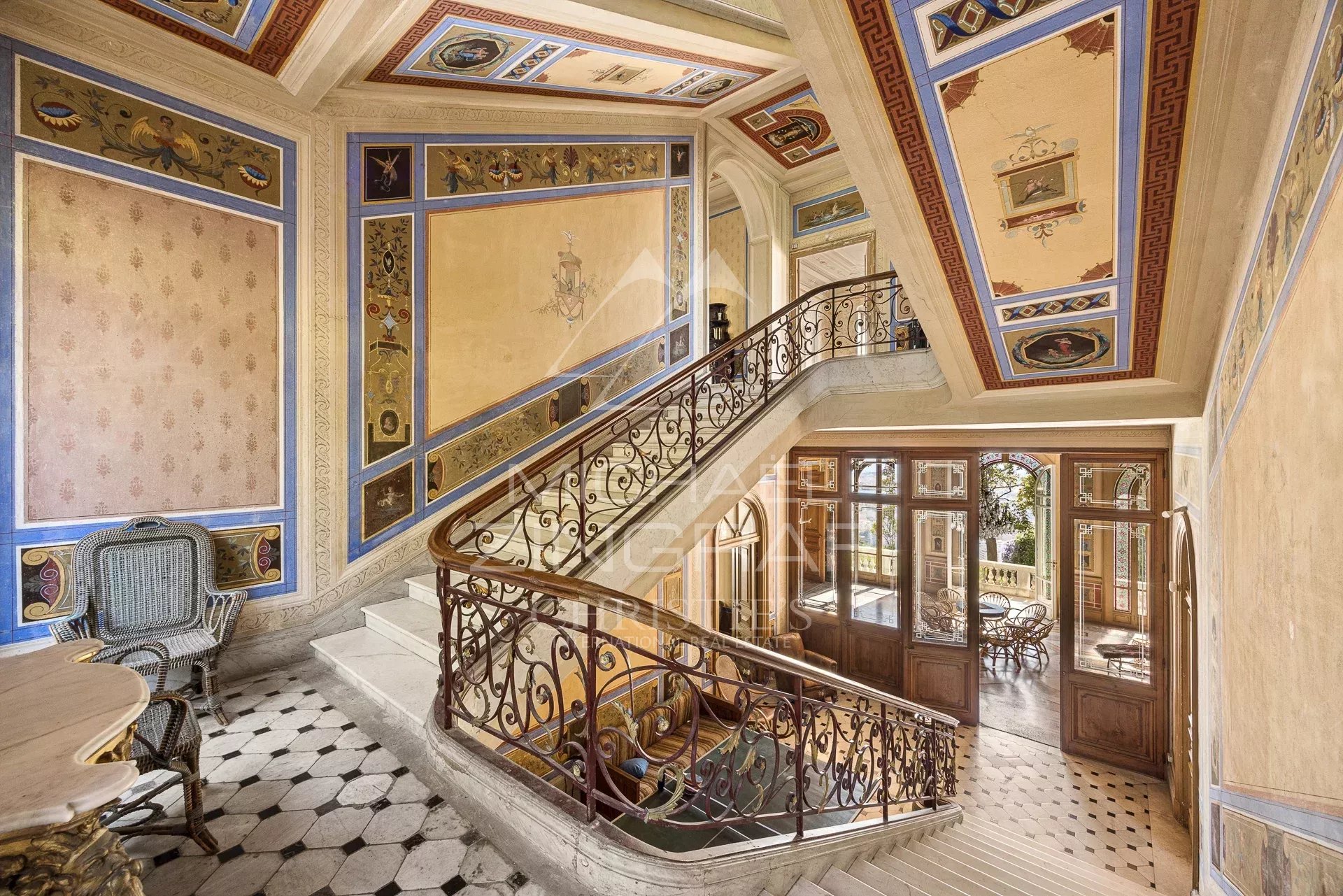 Nice - Propriété historique vue mer panoramique