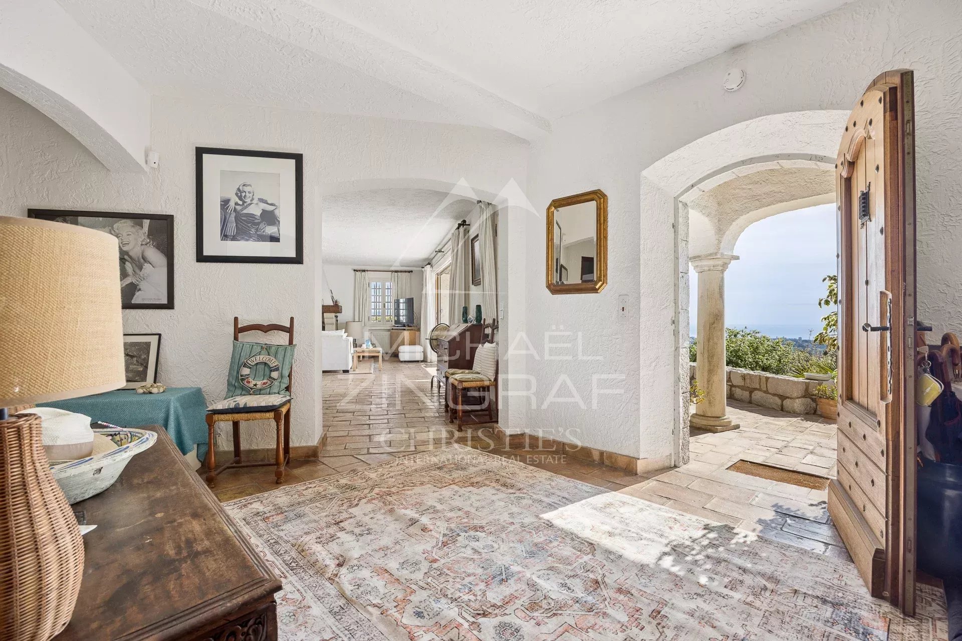 EXCLUSIVITE - PROCHE CANNES ET ANTIBES - VUE PANORAMIQUE MER