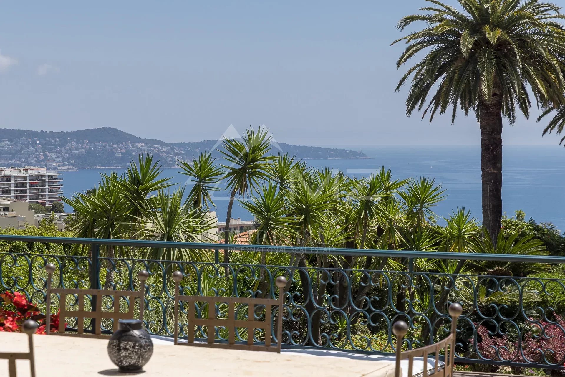 Villa - Nice - Fabron - with sea view and pool
