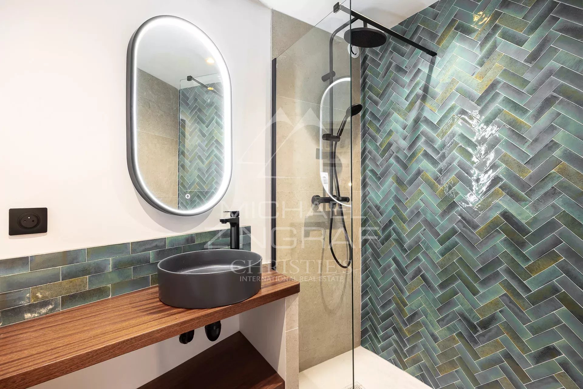 Charming Property – Old Antibes – Just Steps from the Ramparts