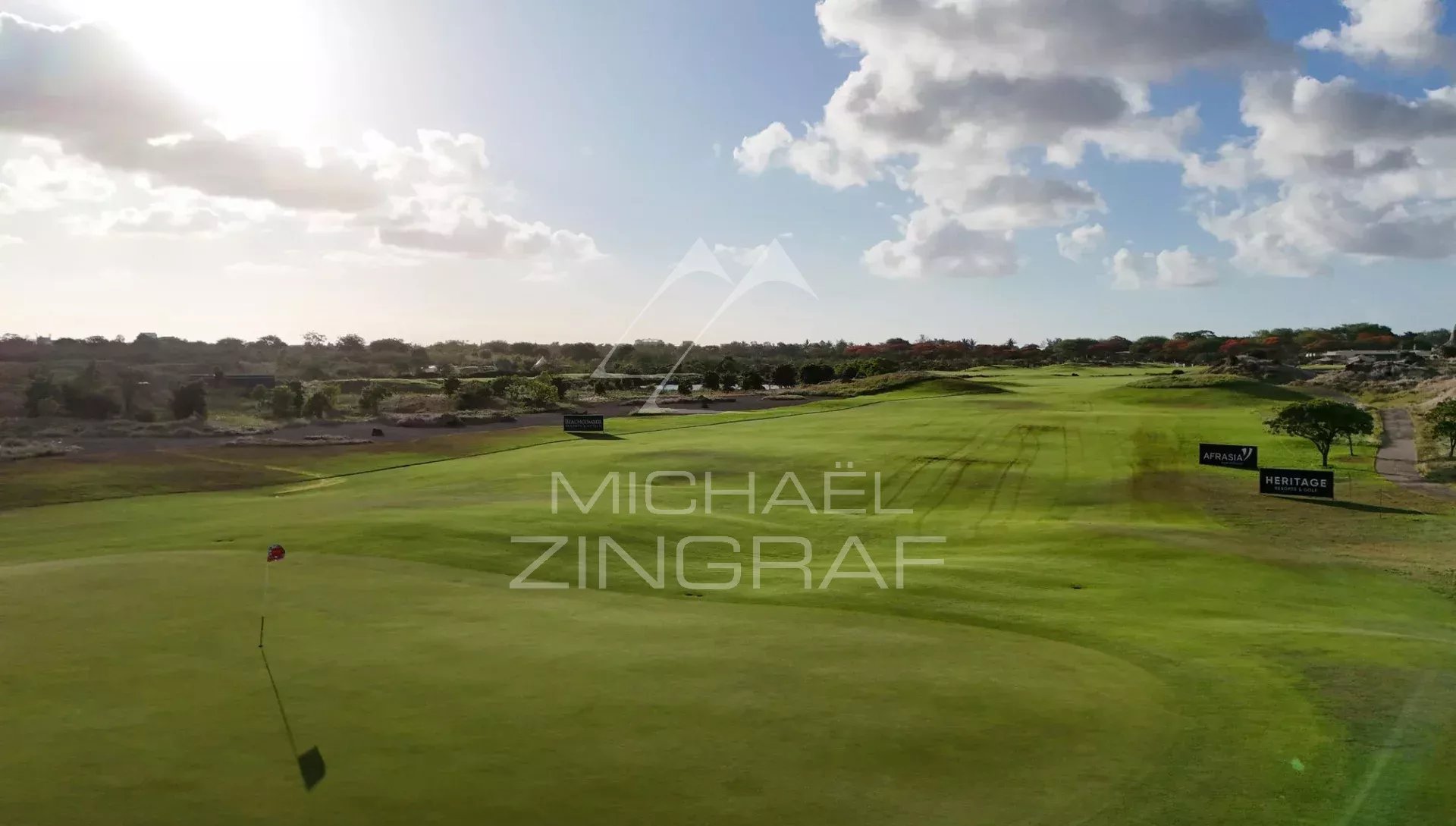 Luxusvilla mit 4 Schlafzimmern im Mont Choisy Golf Estate