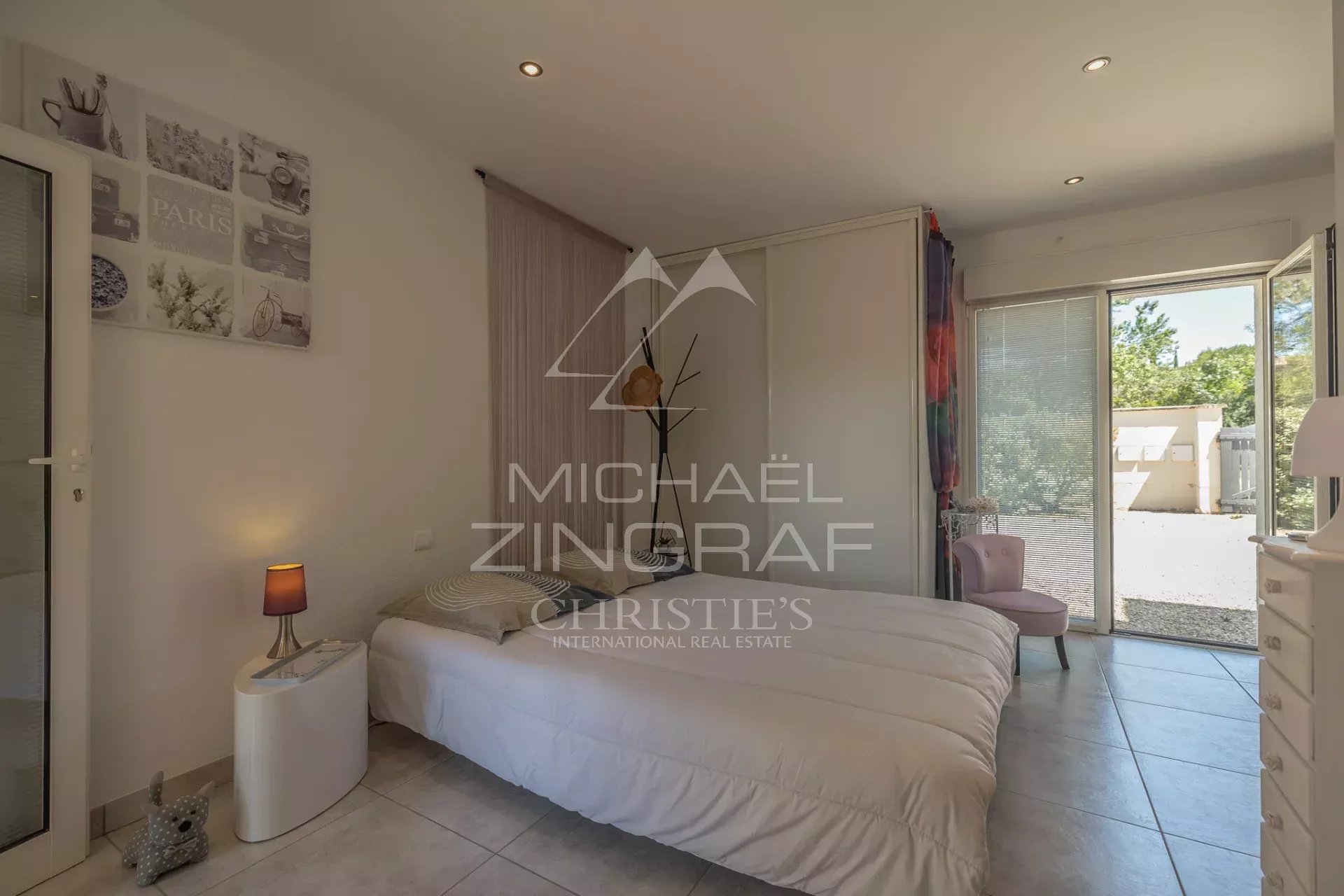 Exceptional Contemporary Villa in the Heart of Nature