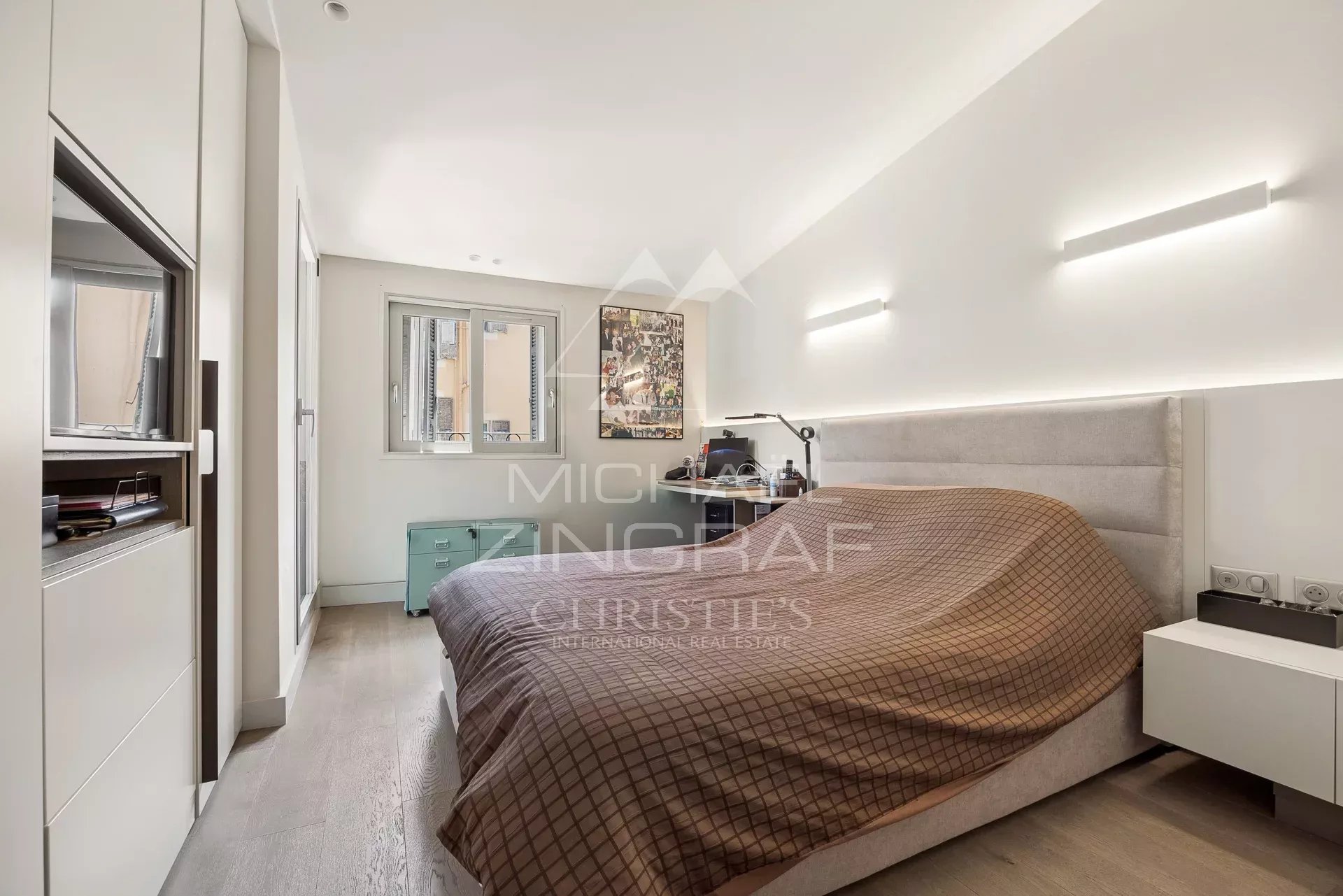 NICE City Center – Modern duplex apartment in a bourgeois building with a large terrace