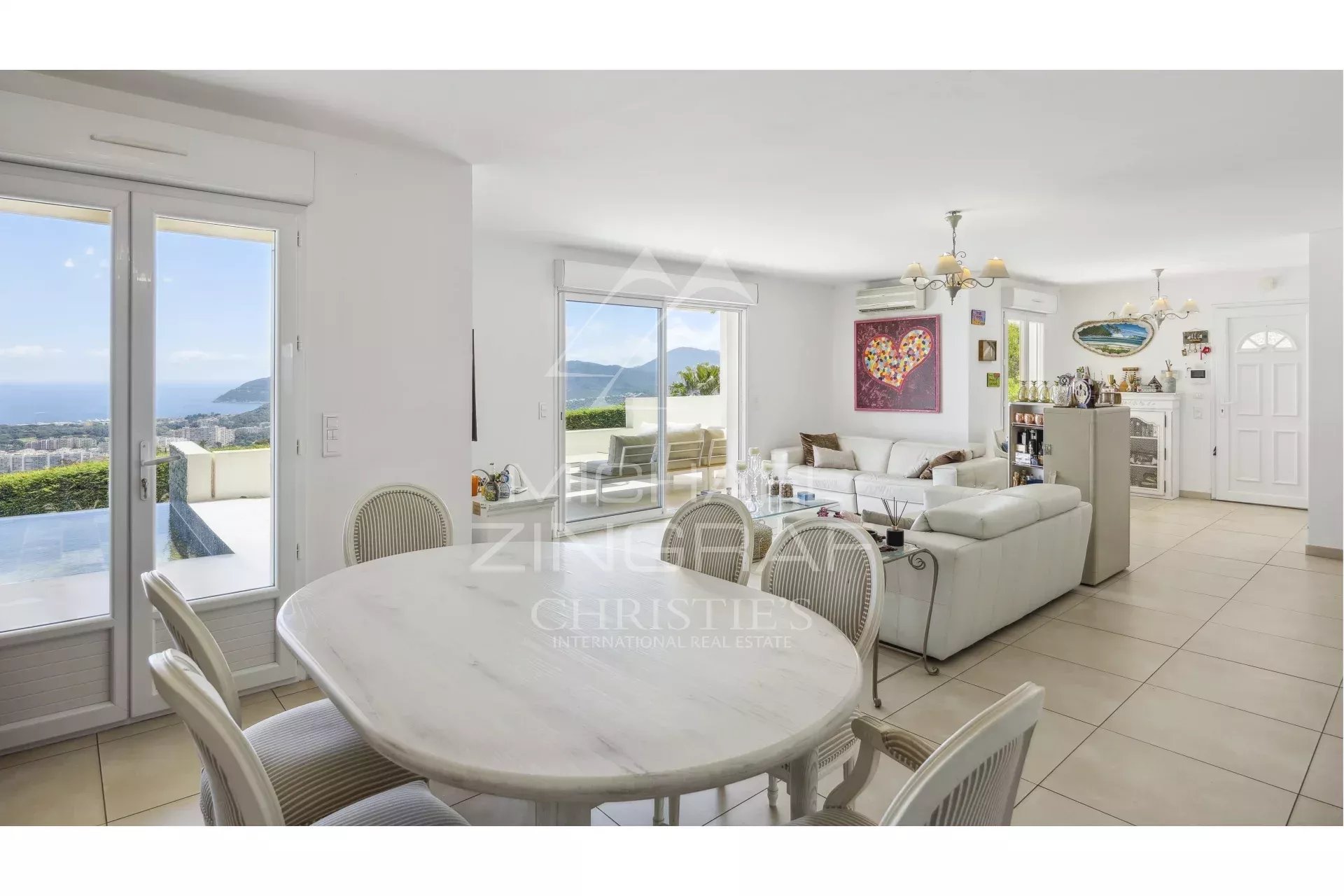 Mandelieu Les Termes , villa by the sea - closed domain