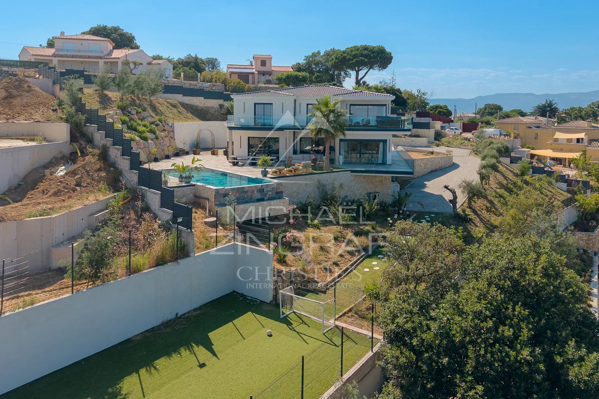 Tanneron – traumhafte Luxusvilla mit Meerblick
