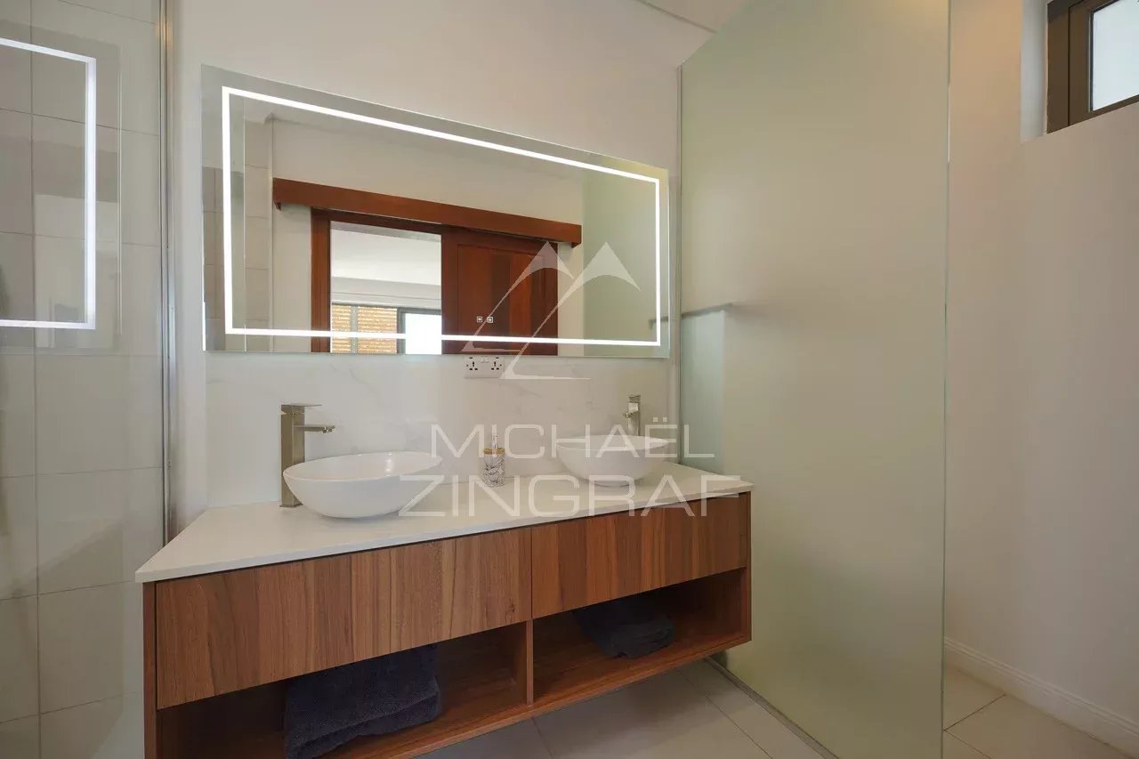 3-Schlafzimmer-Apartment mit En-suite-Badezimmern – Pointe aux Canonniers