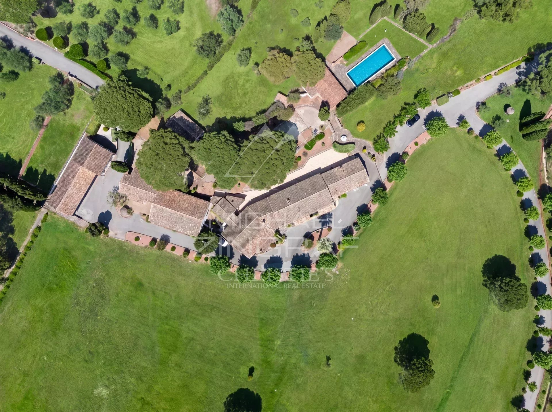 Elegant Character Estate on Over 32 Hectares