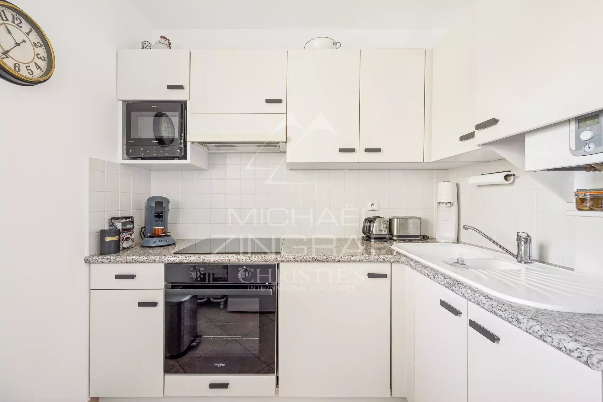 Exceptional Apartment with Terrace and High-End Amenities – Saint-Jean, Antibes