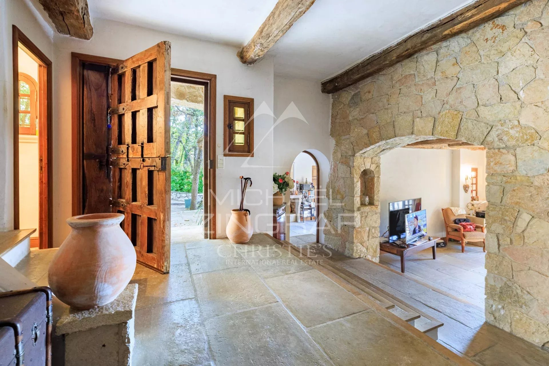 Tourrettes-sur-Loup: Charmante provenzalische Villa mit Meerblick