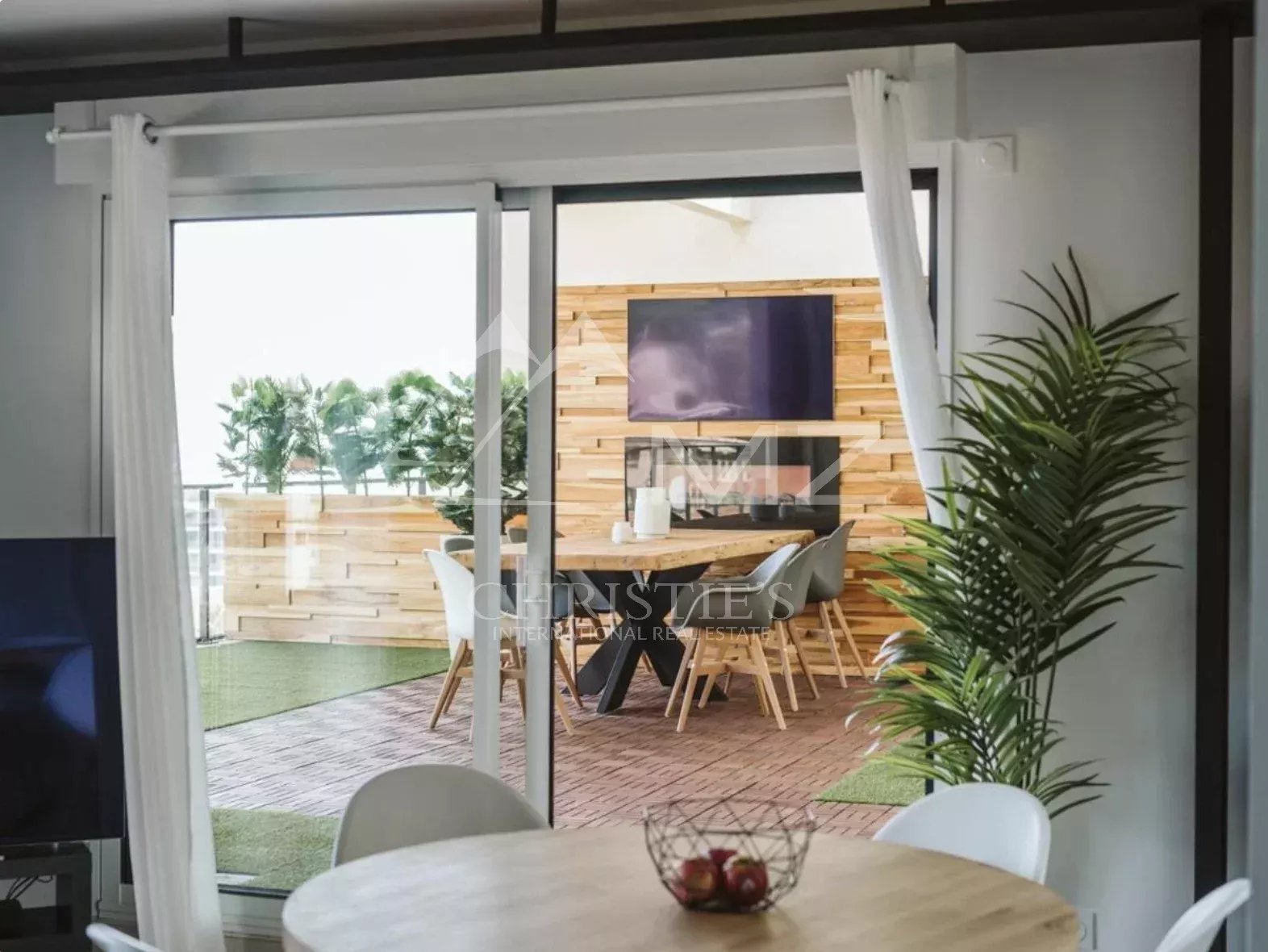 Beausoleil - Apartment in a modern residence with swimming pool