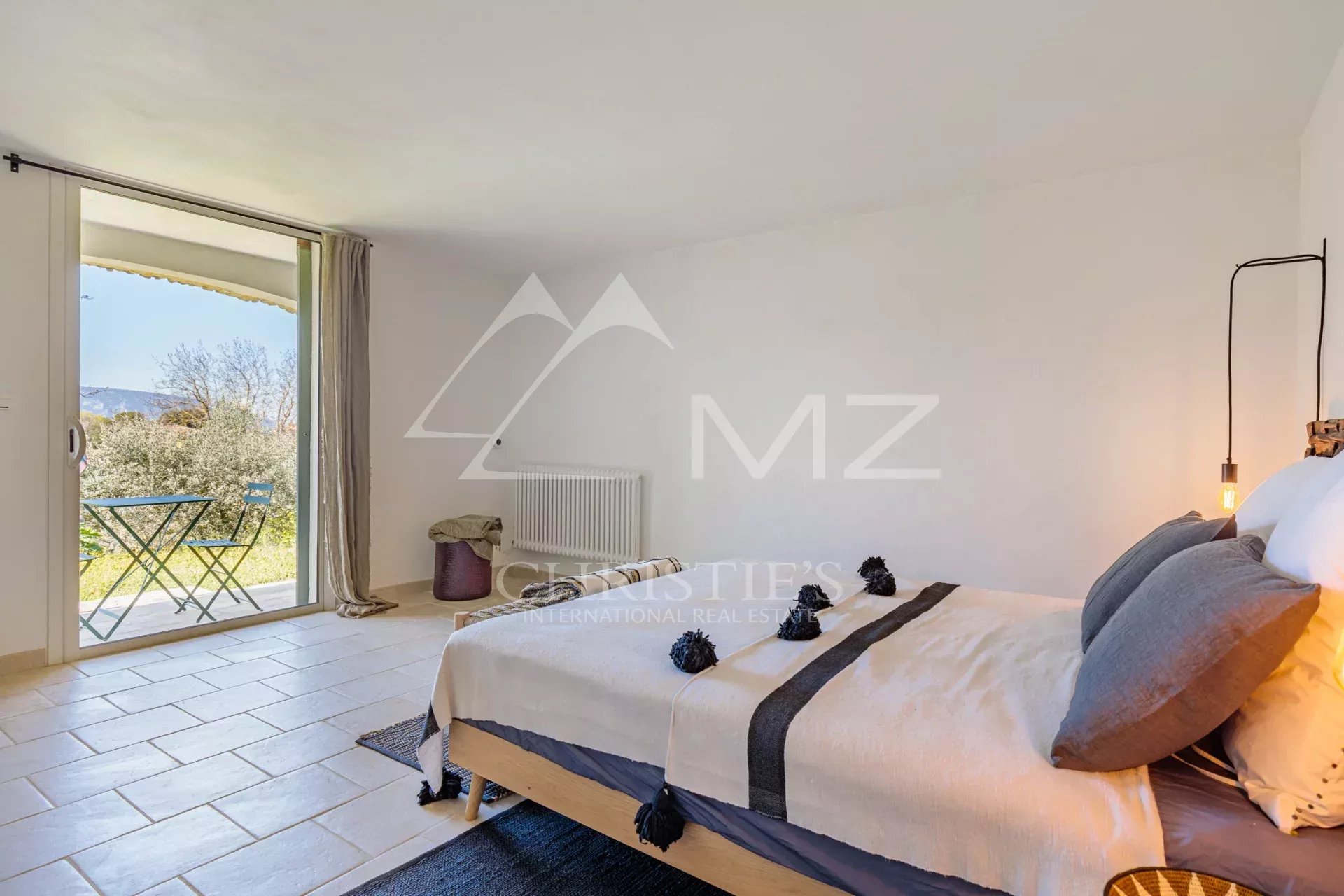 Gordes - Superbe maison avec vue sur le Luberon et piscine