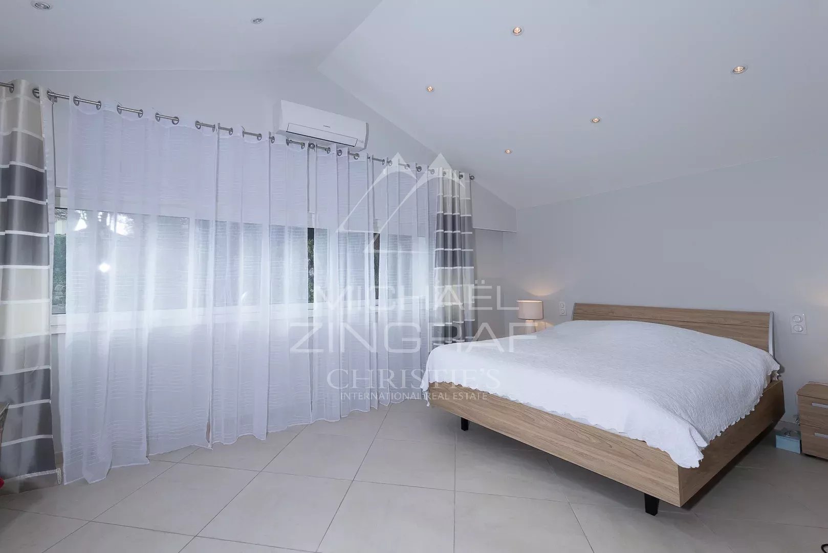 Cap d'Antibes - Character house