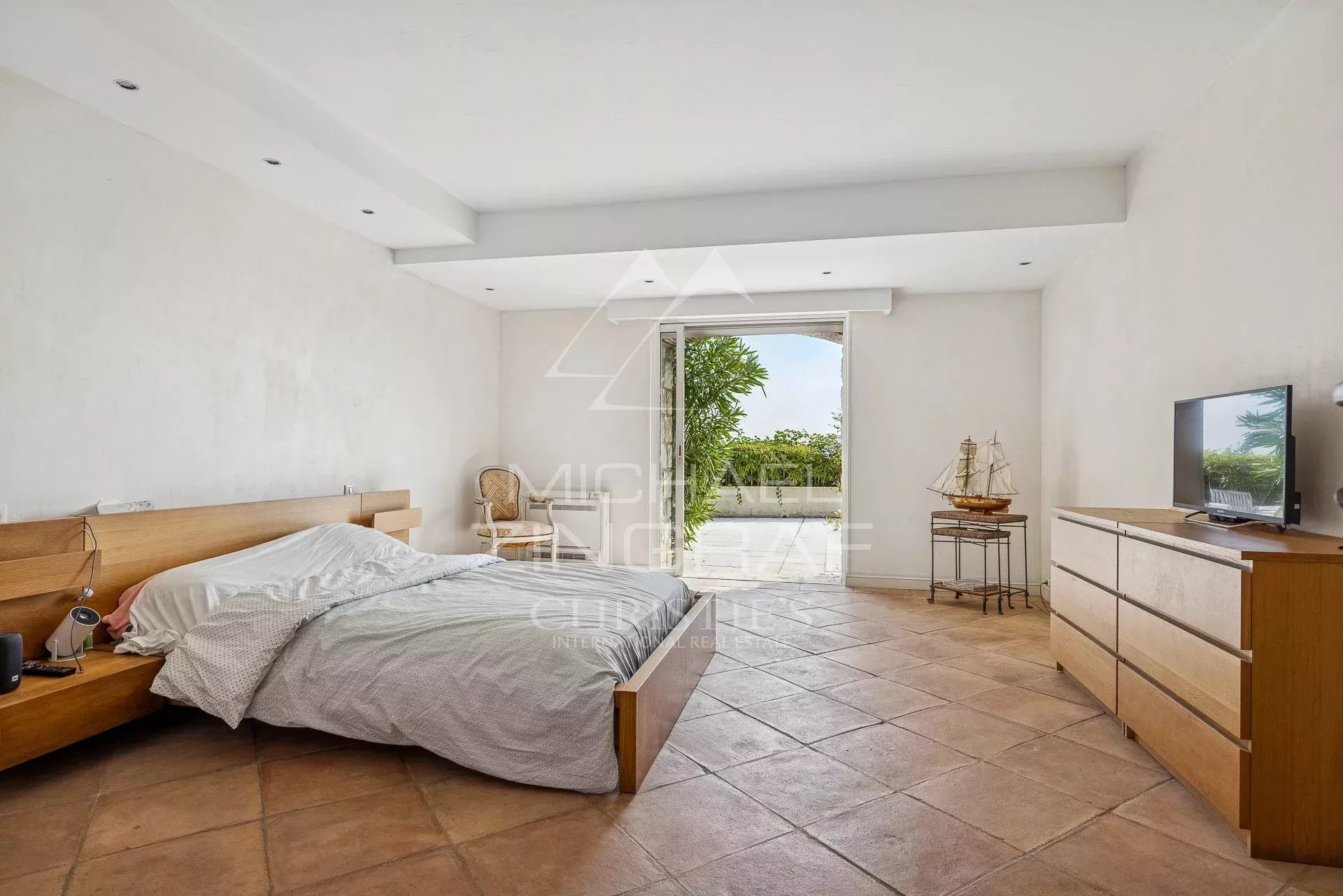 Charmante villa en pierre avec vue mer panoramique