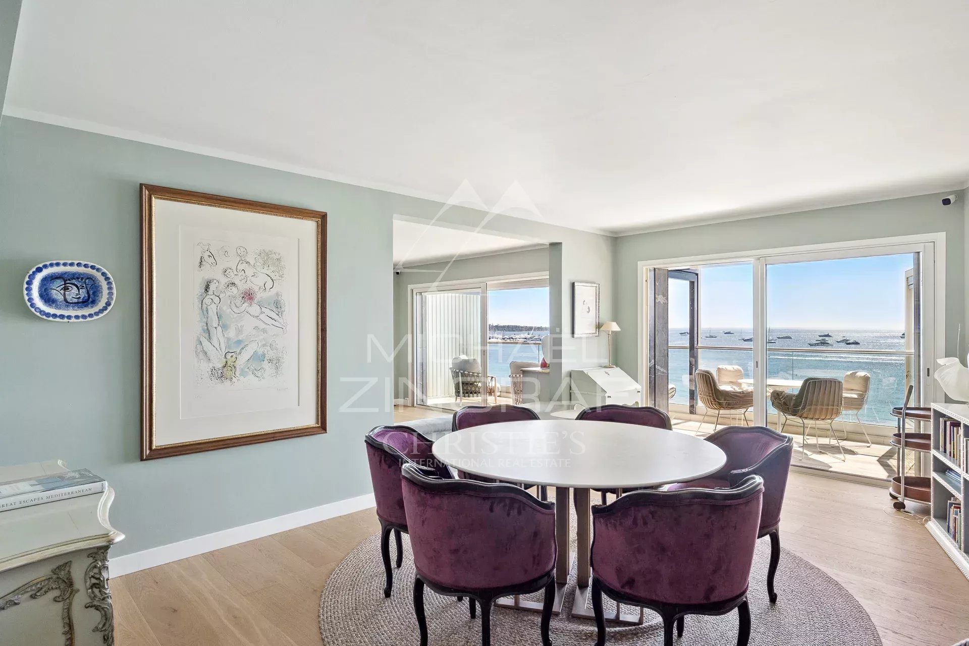 Cannes Croisette – Spacieux 5 pièces avec vue mer panoramique