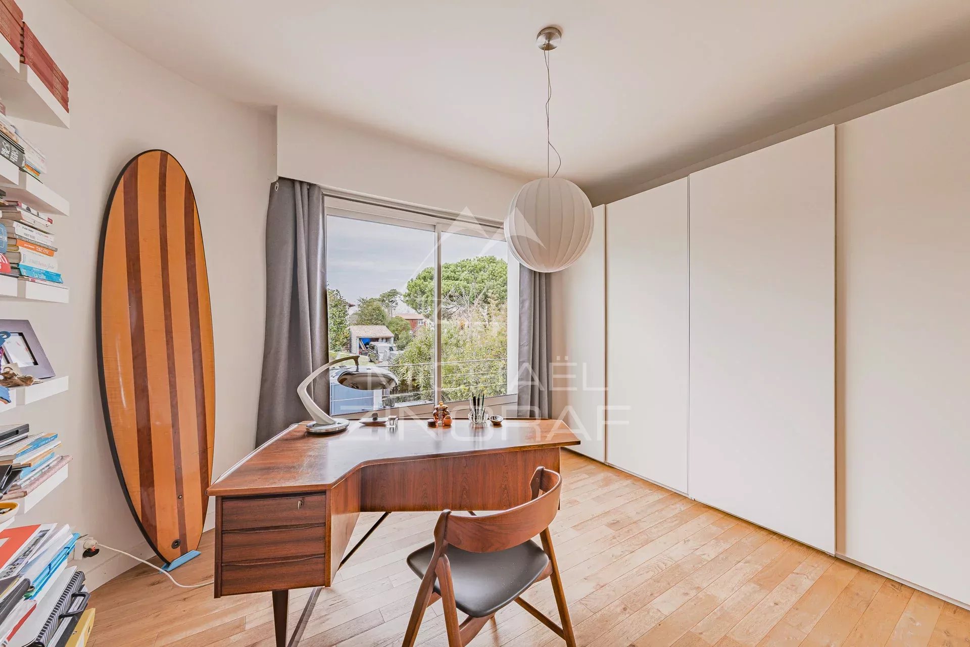 Maison contemporaine avec jardin et piscine au cœur de La Hume