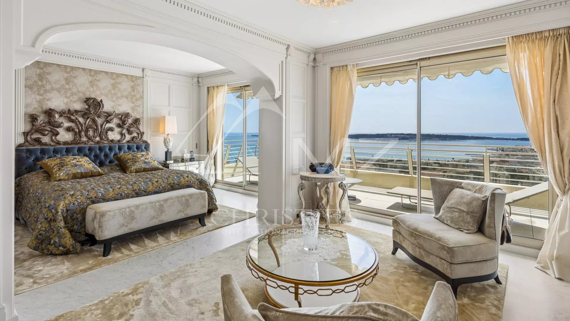 Superb apartment in a luxury residence