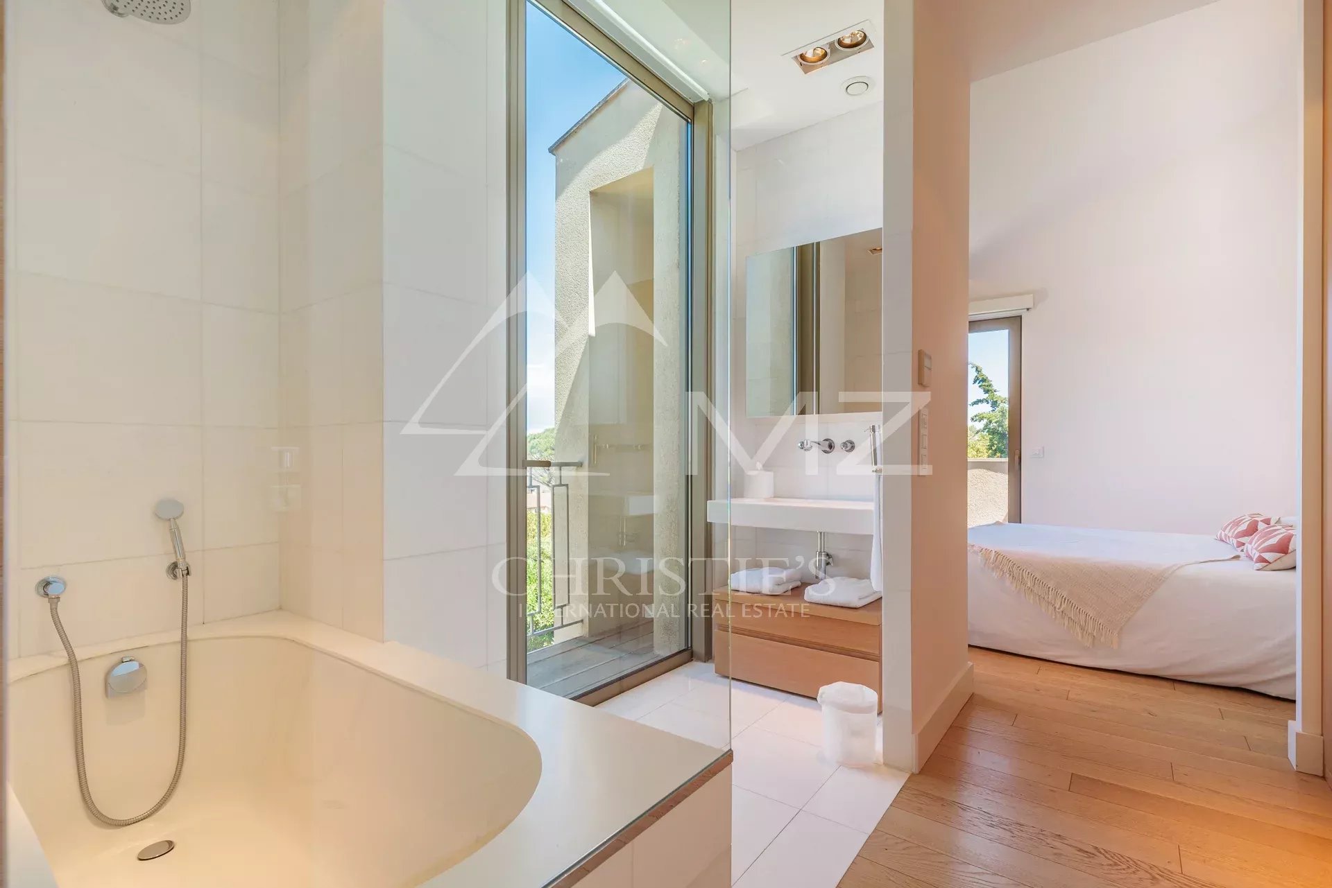 Villa Nova - Saint-Tropez - Sublime moderne Villa nahe dem Zentrum