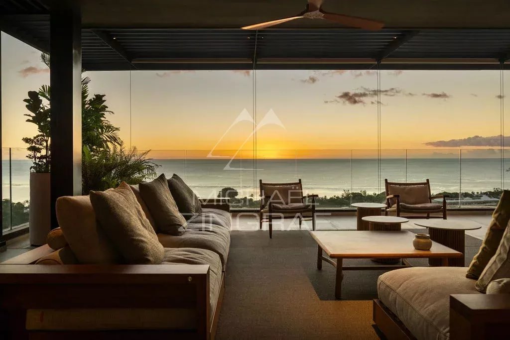 Exceptional Penthouse – Rivière Noire