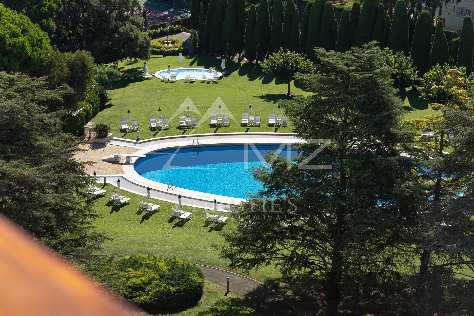 Außergewöhnliche Wohnung in der Residenz