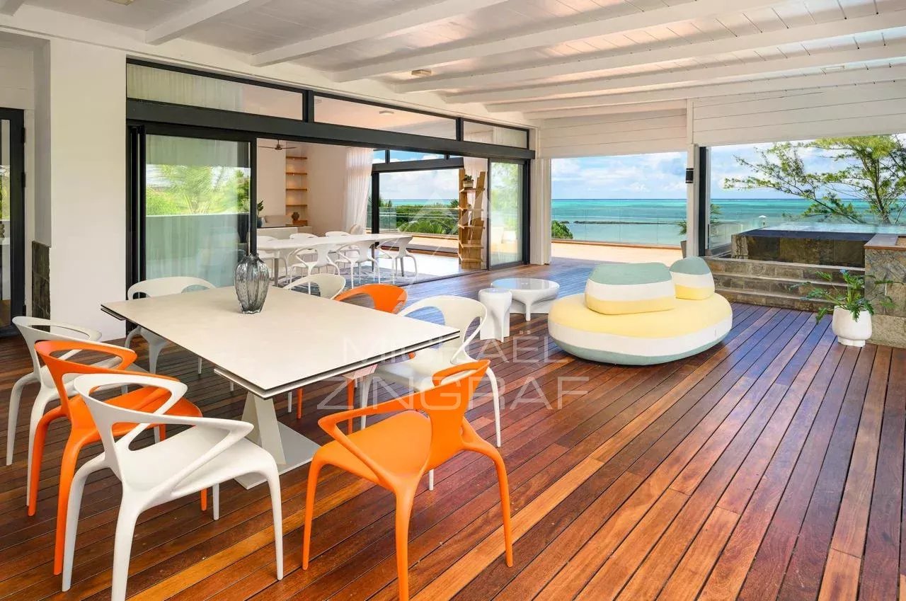 Penthouse d’Exception de 4 Chambres avec Vue Panoramique sur le Lagon à Azuri Golf & Beachfront Village