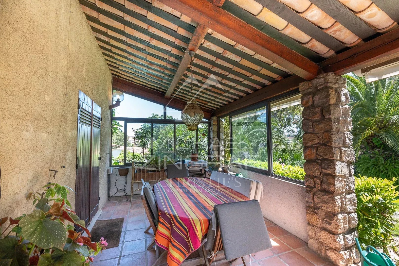 Cap d’Antibes – Charaktervolles Haus in Strandnähe