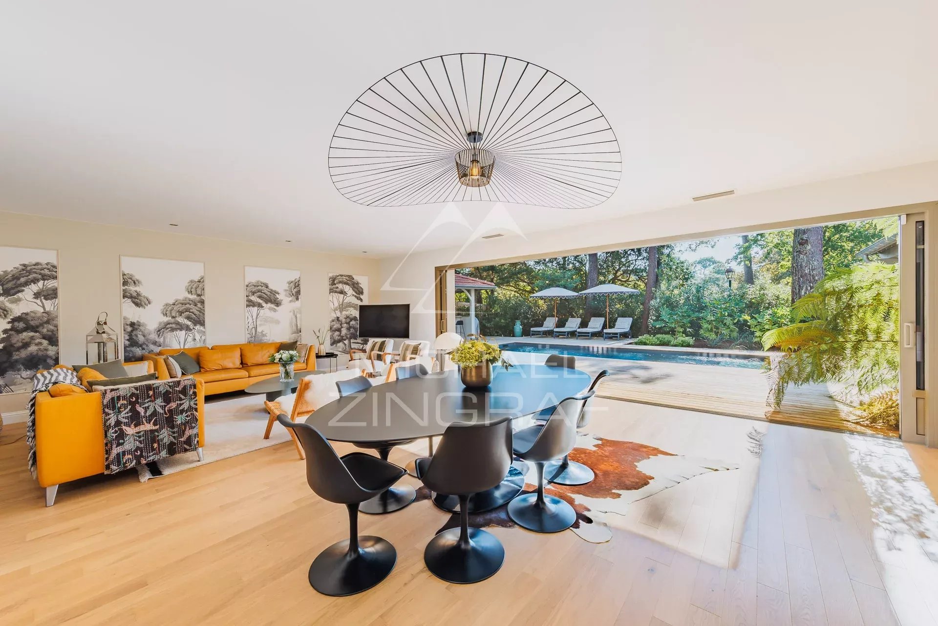 Abatilles – Elegante Familienvilla mit Pool