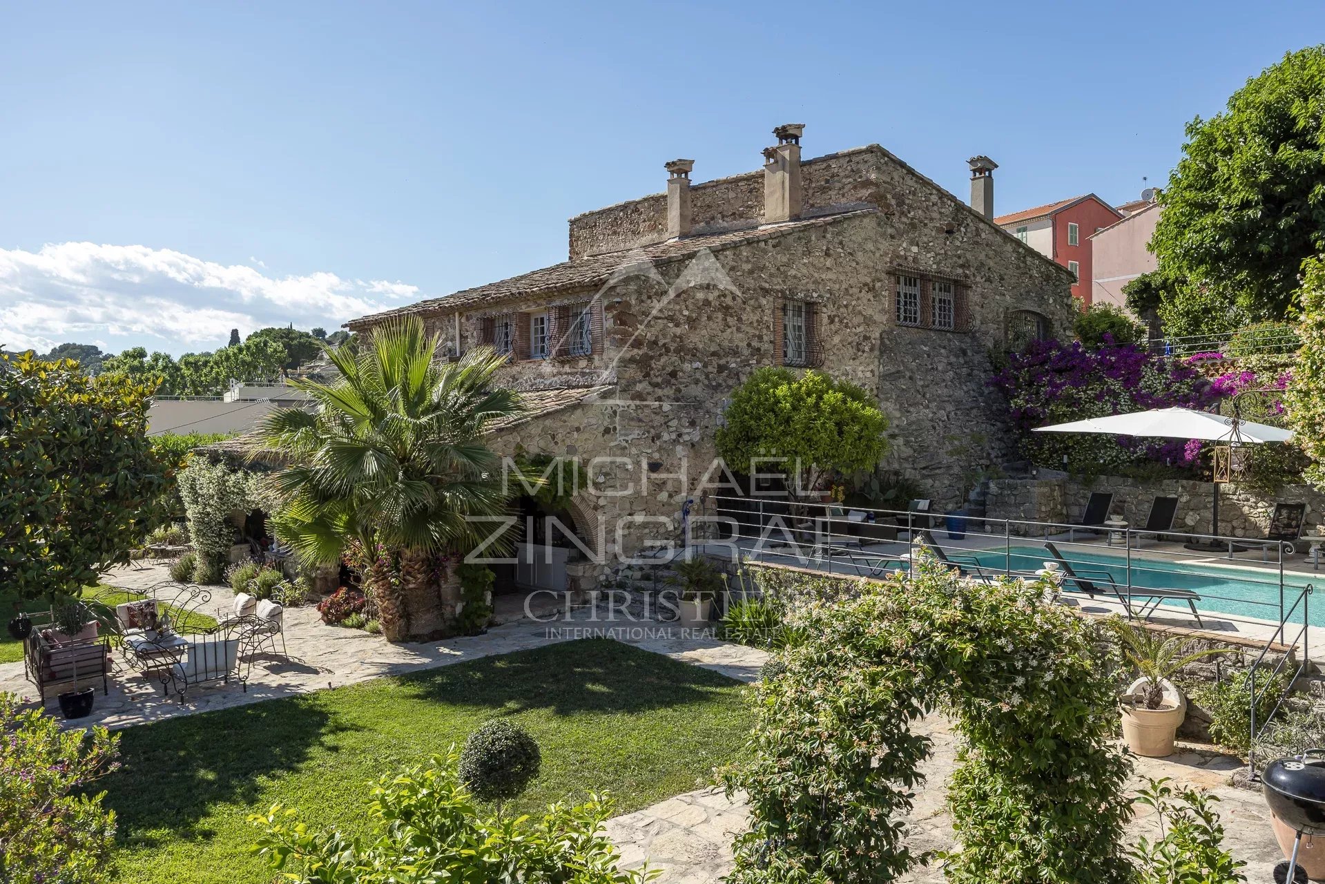 Biot - Old pottery from the 18ᵉ century