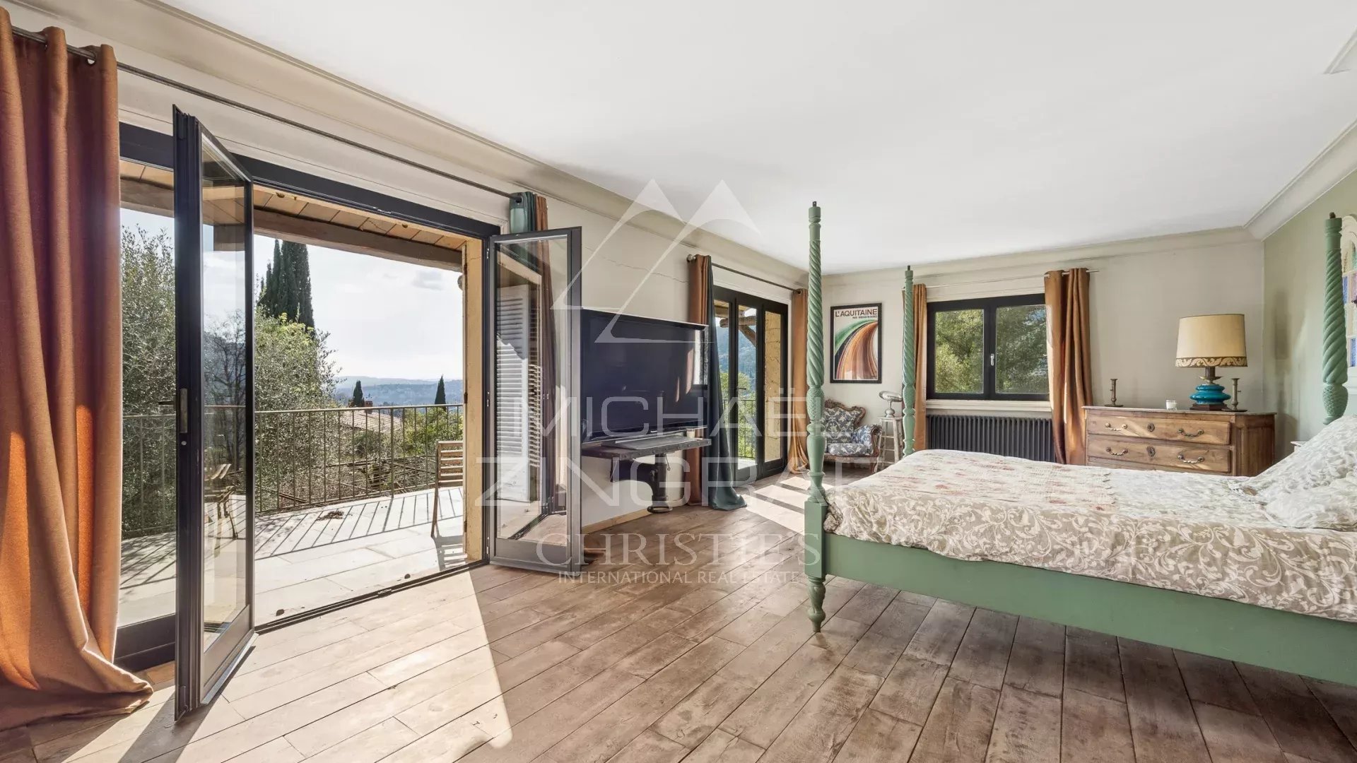 Charm and authenticity