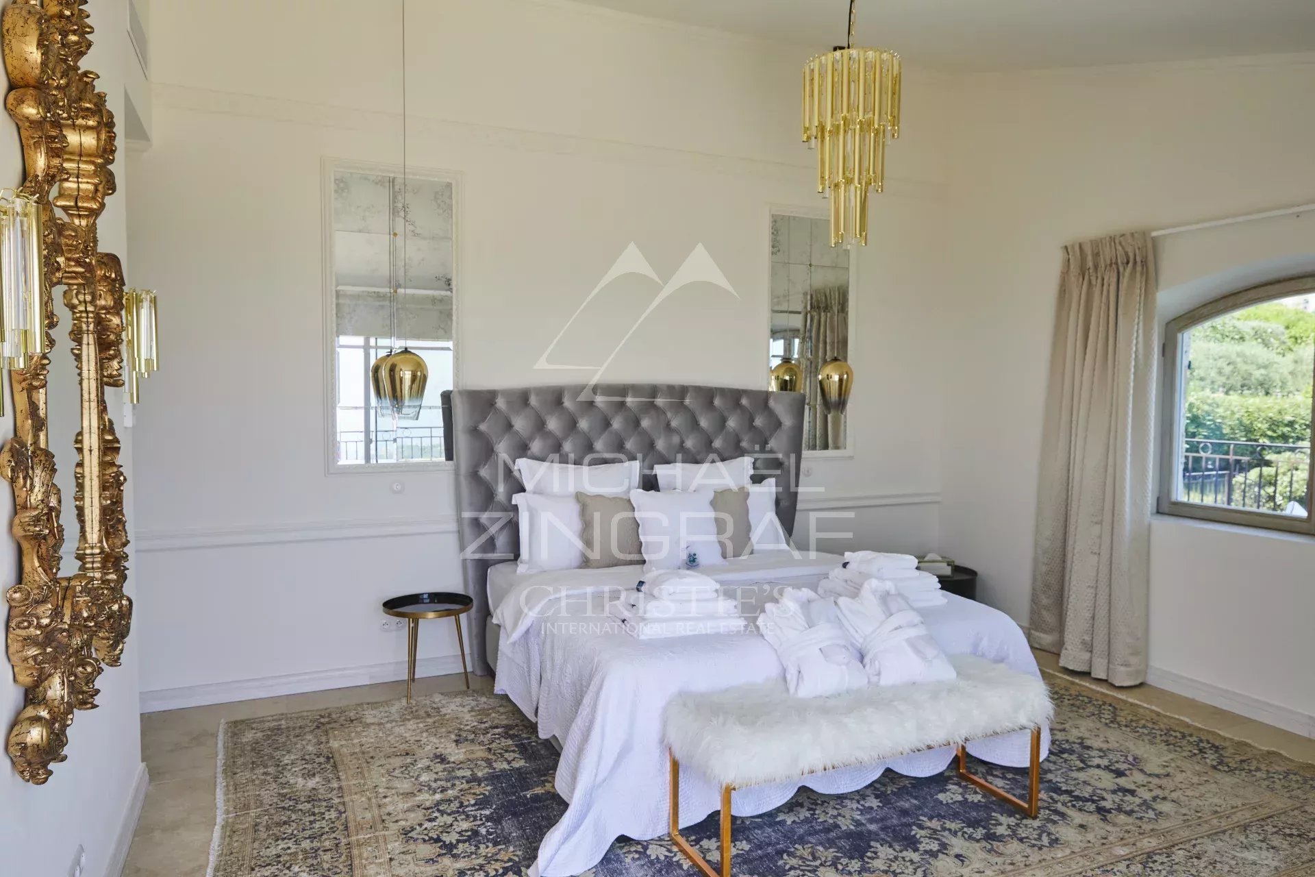 Tourrettes-sur-Loup - Bastide provençale avec vue mer - 4/5 chambres