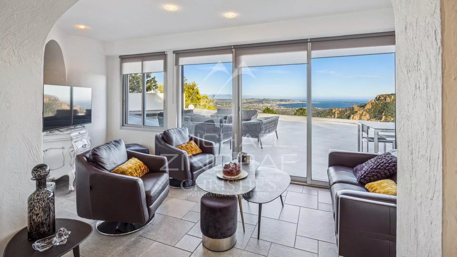 Propriété vue mer dans un domaine privé