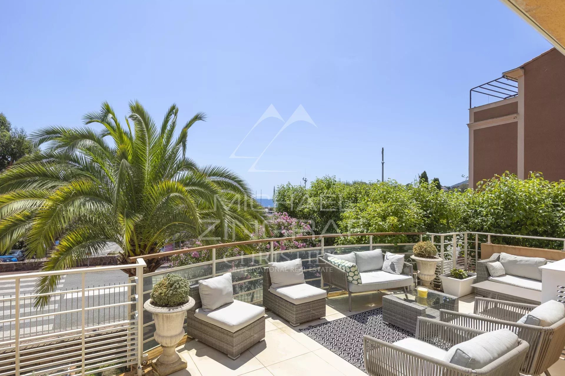 Théoule-sur-Mer - Close to Cannes - See view