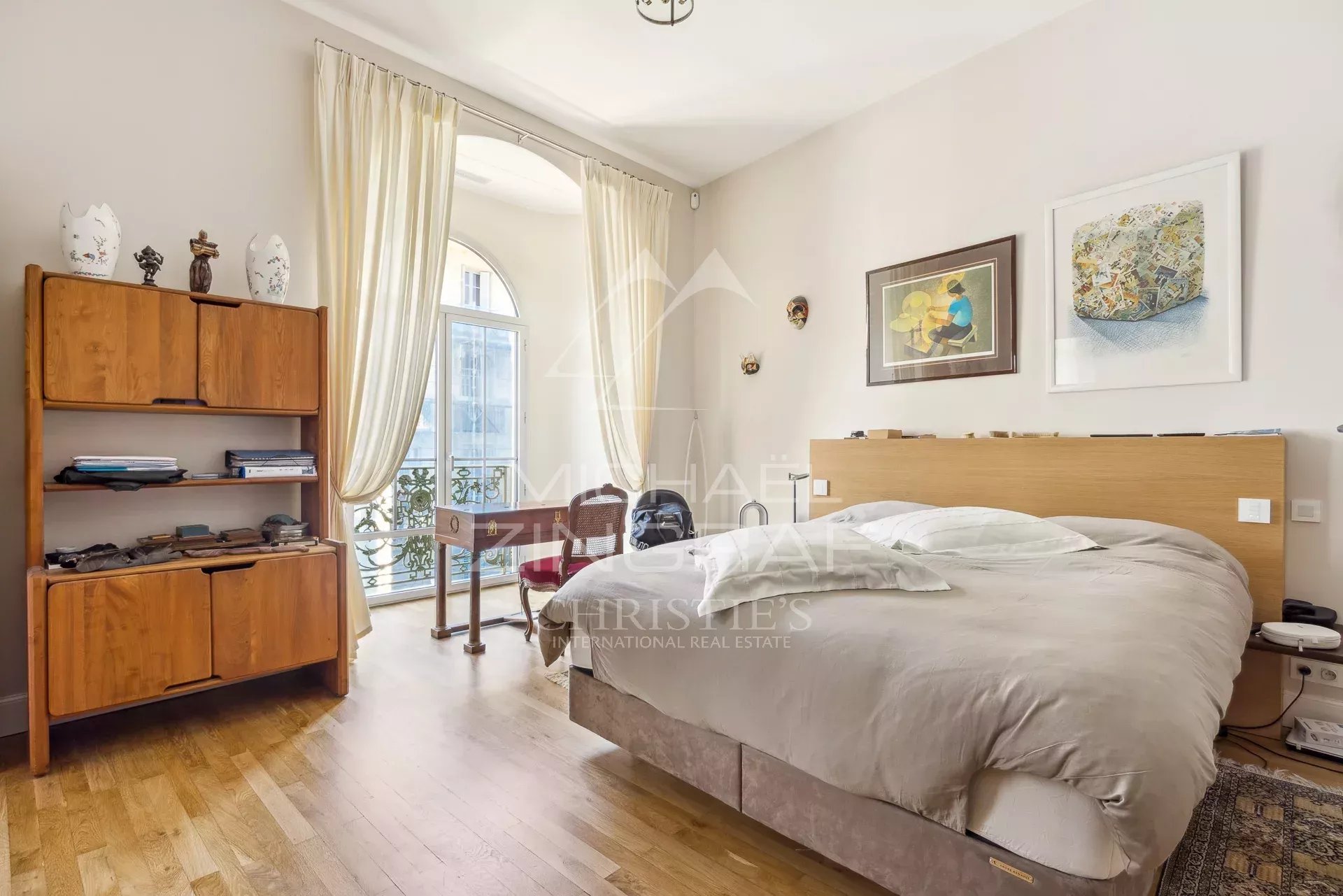 Appartement d’Exception au Cœur du Carré d’Or – Nice