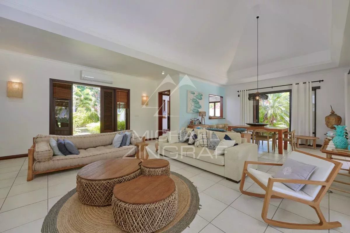 TAMARIN: Villa d'exception sur un domaine de golf