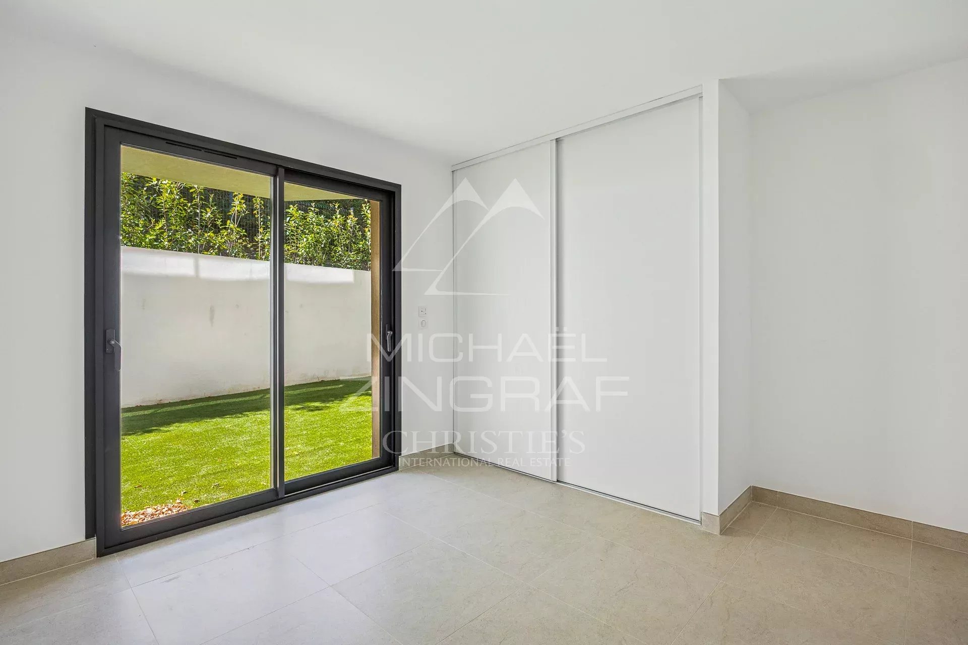 Saint-Raphaël - New apartment in a sought-after neighborhood