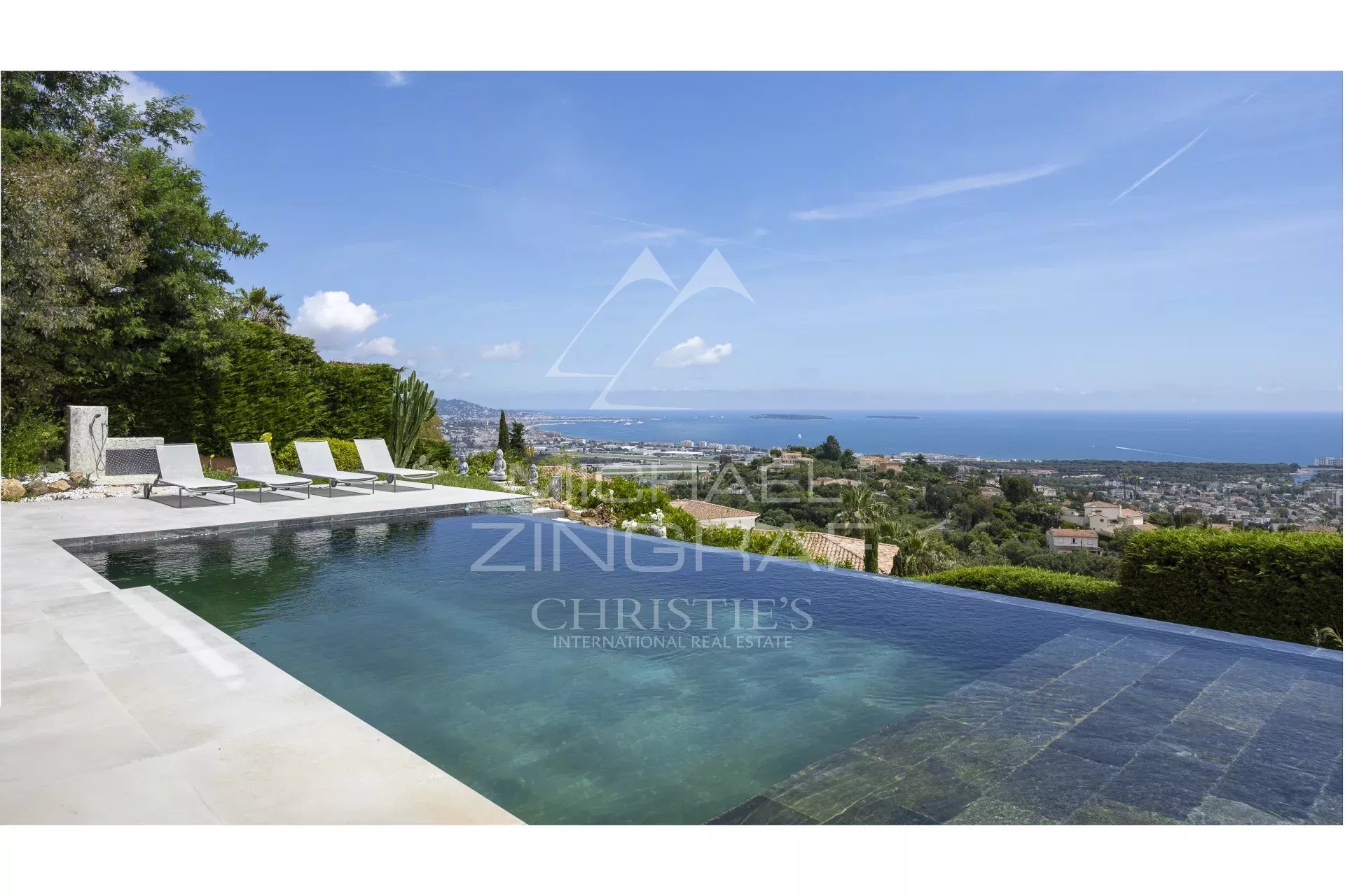 Mandelieu Les Termes , villa by the sea - closed domain