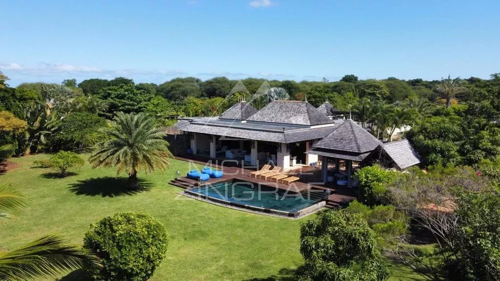 TAMARIN: Villa d'exception sur un domaine de golf