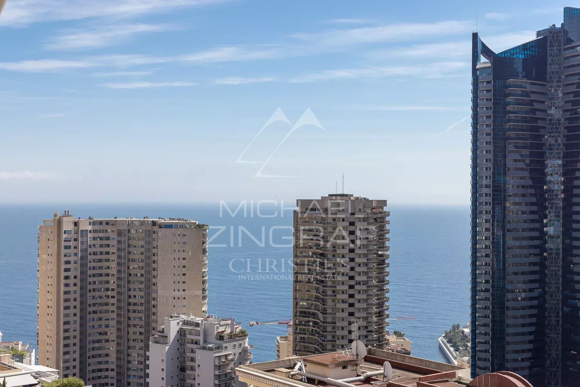 Beausoleil Wohnung mit Meerblick in einem neuen Gebäude
