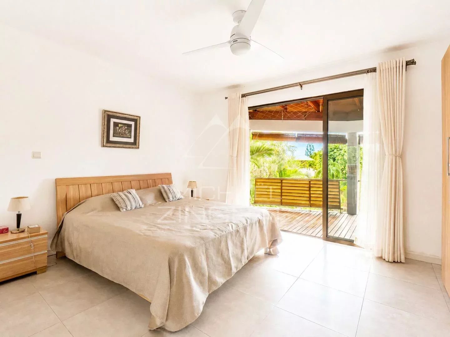 Elegant Fully Furnished 3-Bedroom En-Suite Duplex with Private Garden – Black River