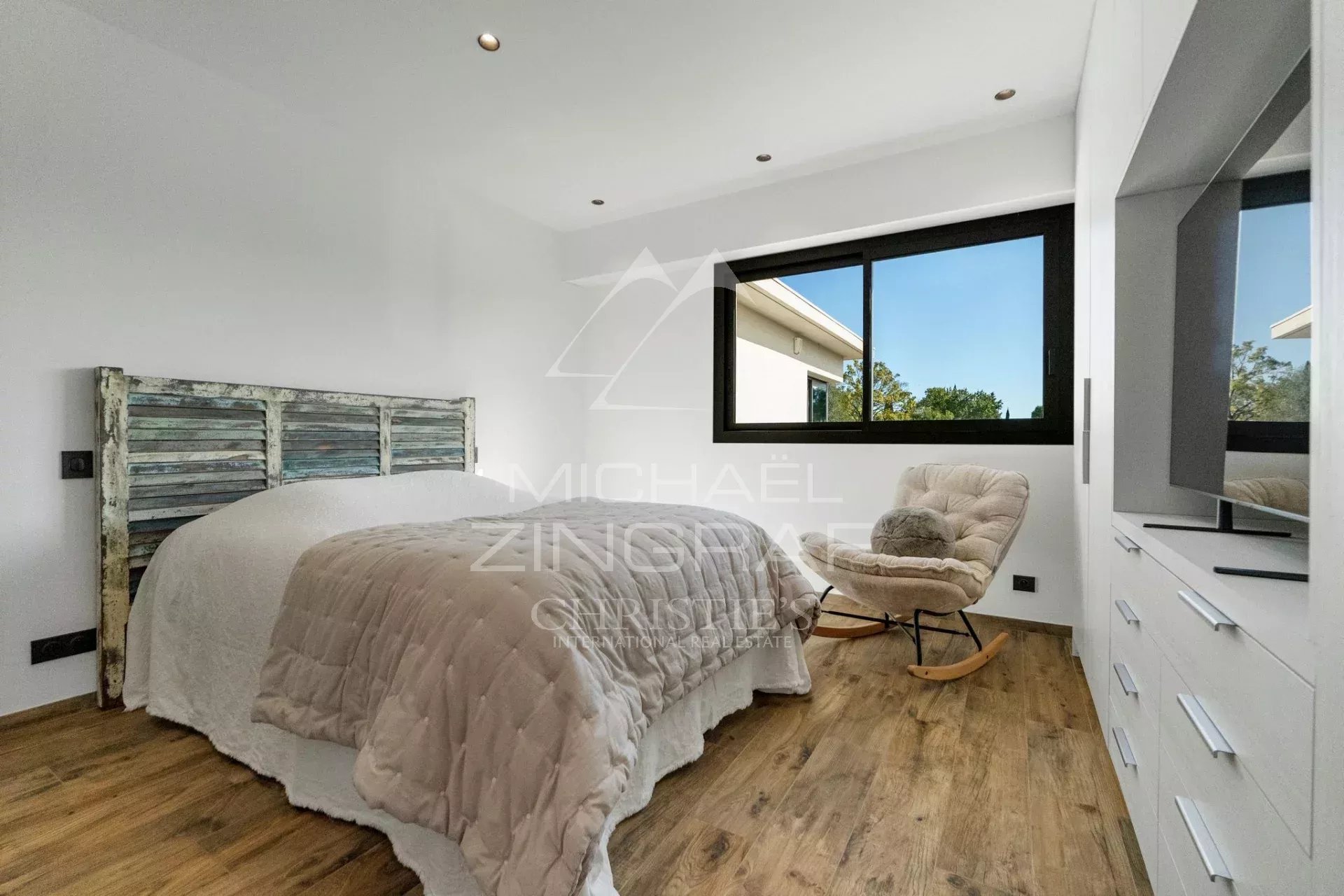 Villa récente à proximité du Royal Golf