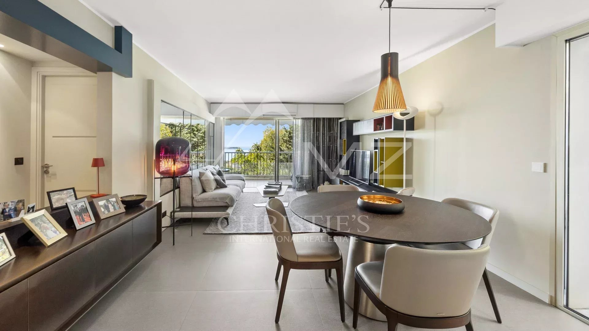 Wunderschöne Wohnung in einer prestigeträchtigen Residenz