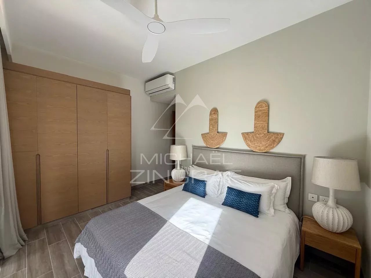 Élégant appartement 2 chambres en rez-de-jardin à Mont Choisy