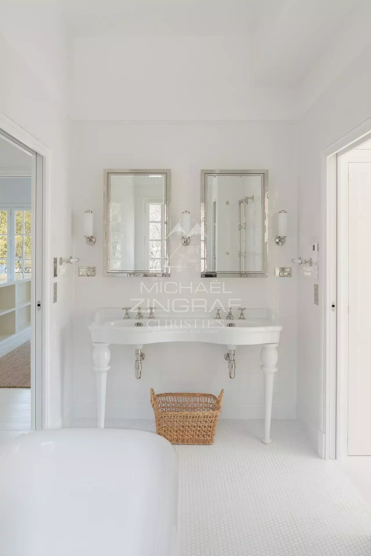 Renoviertes Penthouse mit herrlichem Meerblick