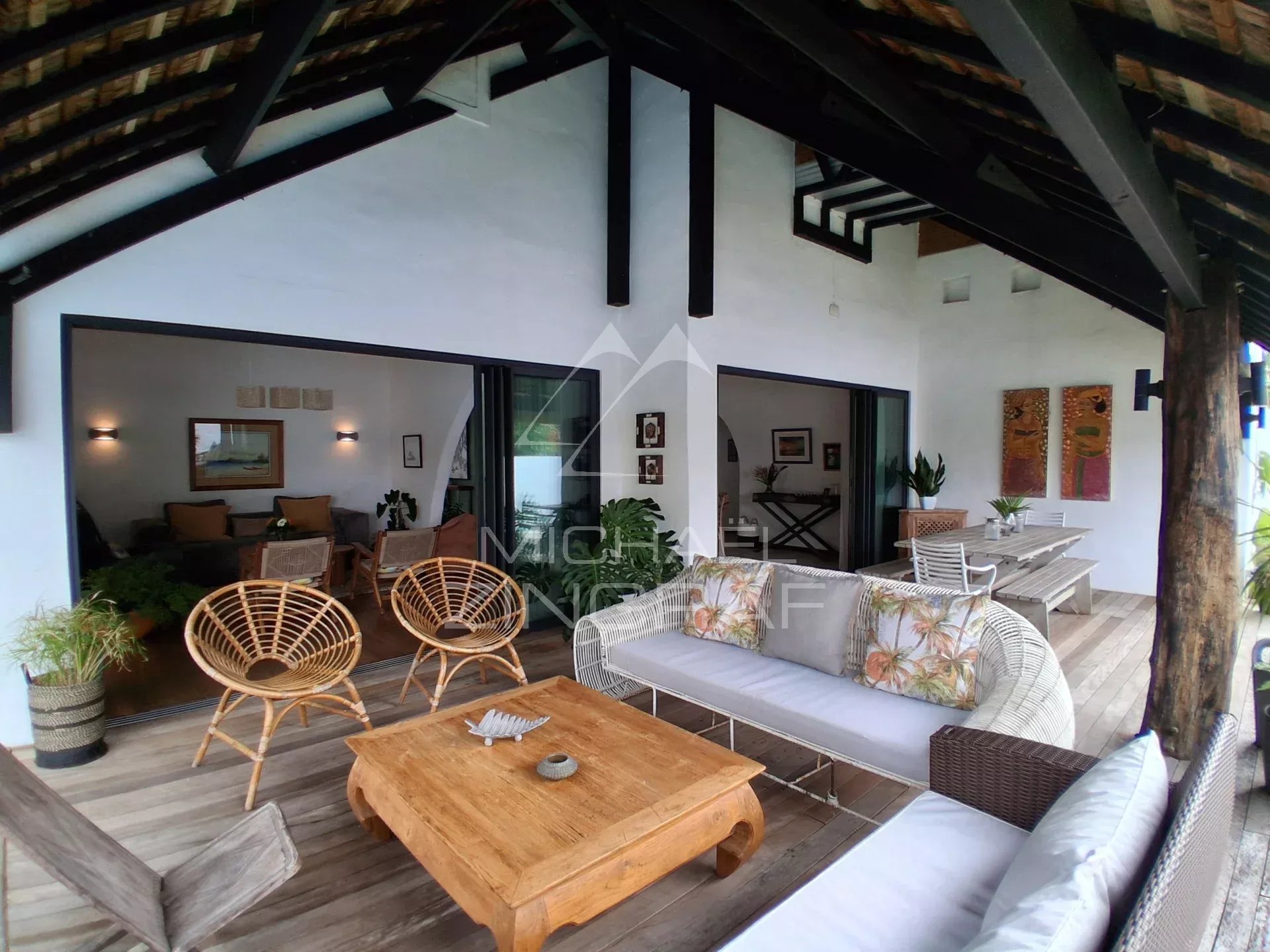 Furnished 4-Bedroom Family Home with Swimming Pool