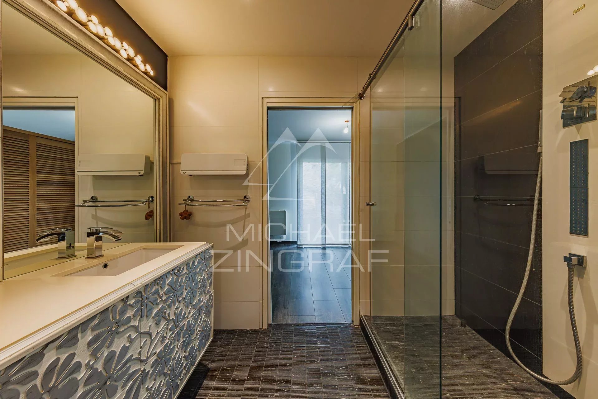 Grande maison au calme avec belle vue mer