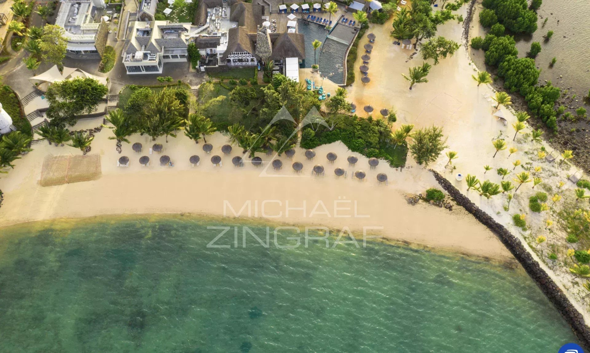 Stunning Penthouse with Panoramic Sea View