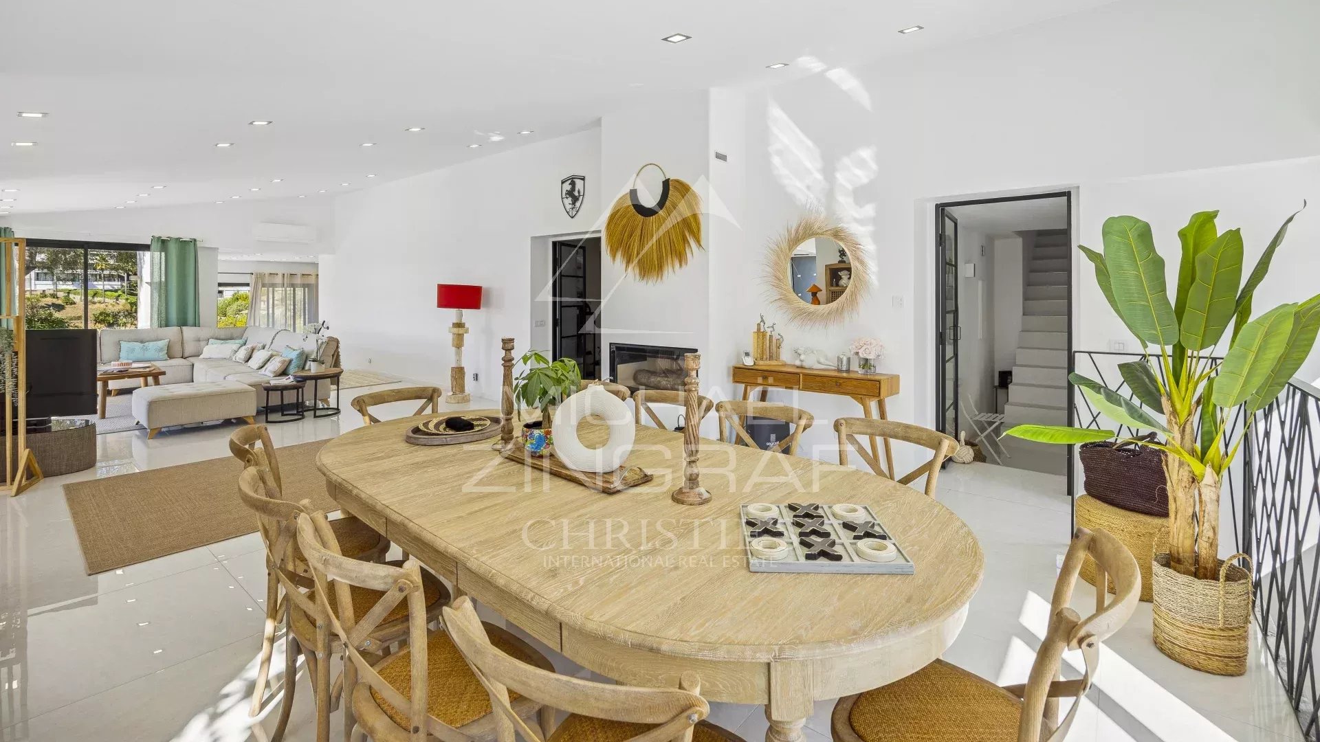 EXKLUSIV- Mandelieu-la-Napoule – Renovierte Villa – In der Nähe von Cannes